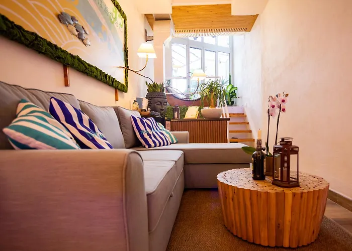 Molo Caracciolo * نابولي