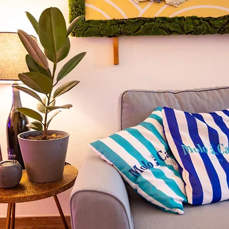 Molo Caracciolo アパート ナポリ