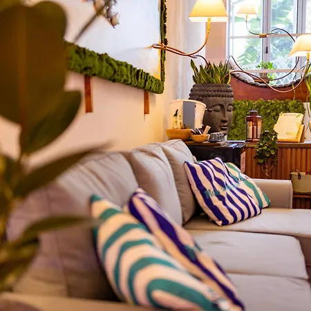 Molo Caracciolo アパート